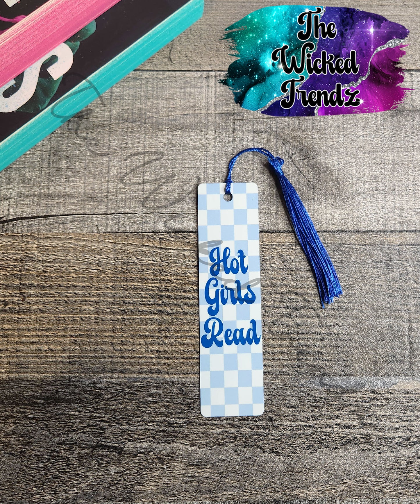 Hot Girls Read Checkered Print Retro Metal Bookmark Library Reading Book Club Gift