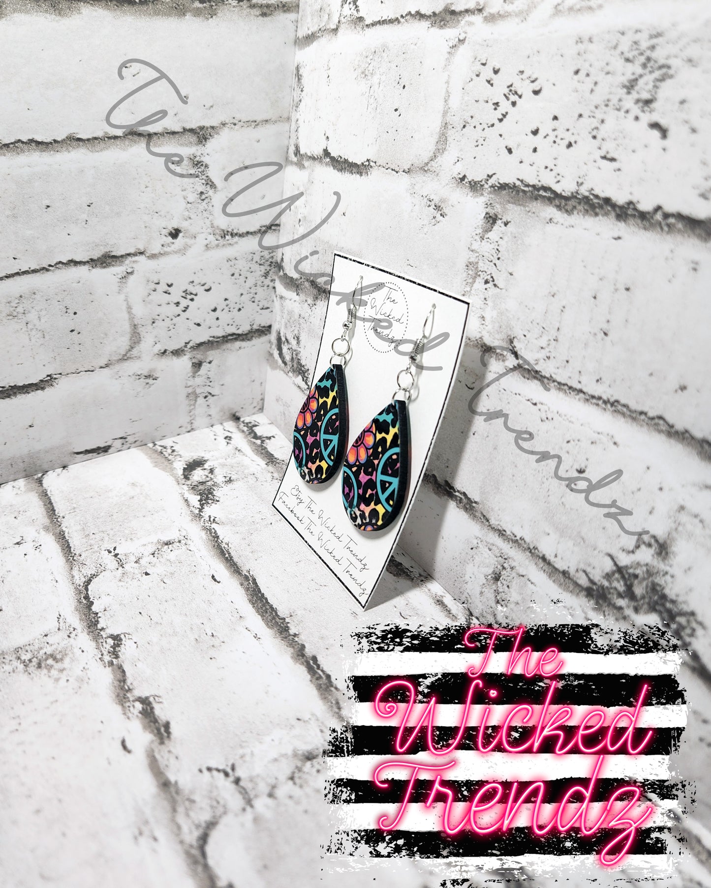 Peace Sign 70s Flowers Groovy Leopard Dangle Earrings Tear Drop Earring Lightweight Earring